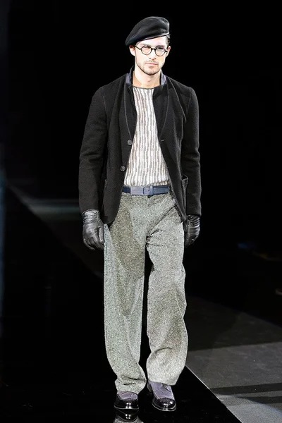 Look 4